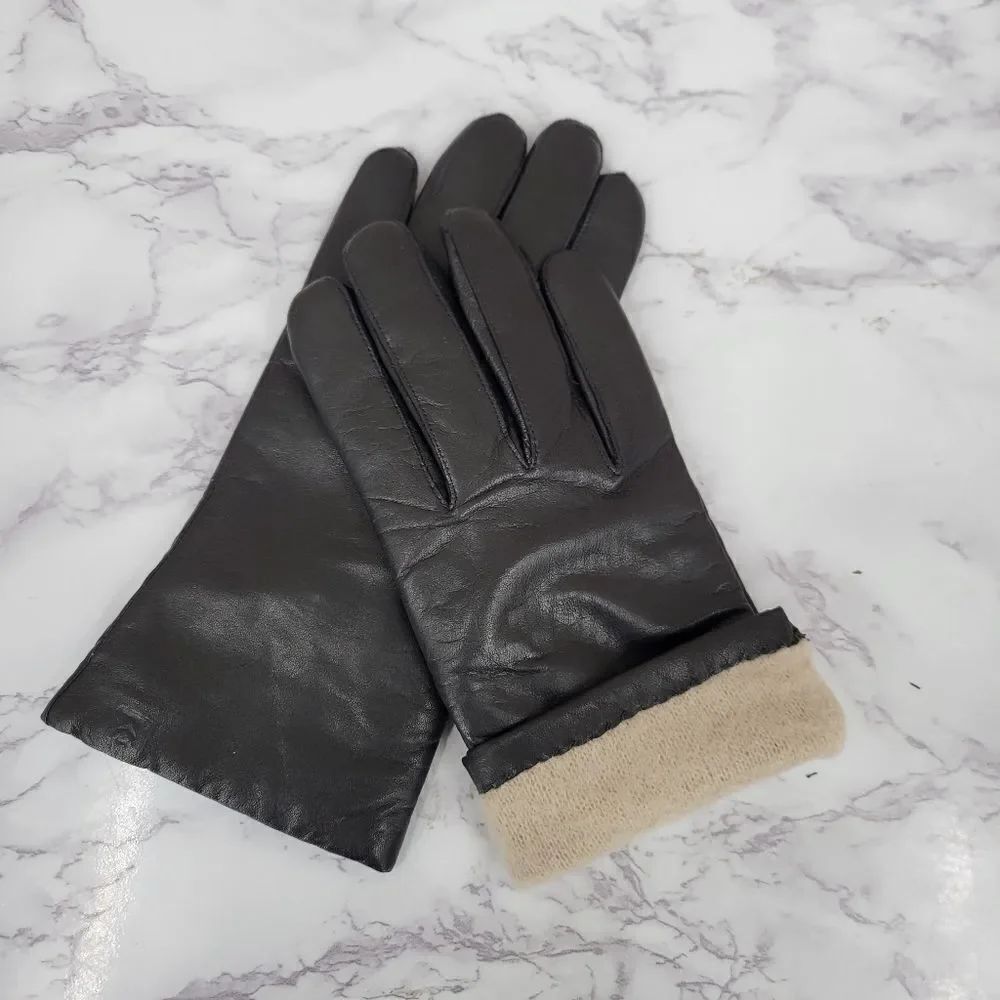 Isotoner Black Leather Driving Gloves with Knit Lining Women's Large
